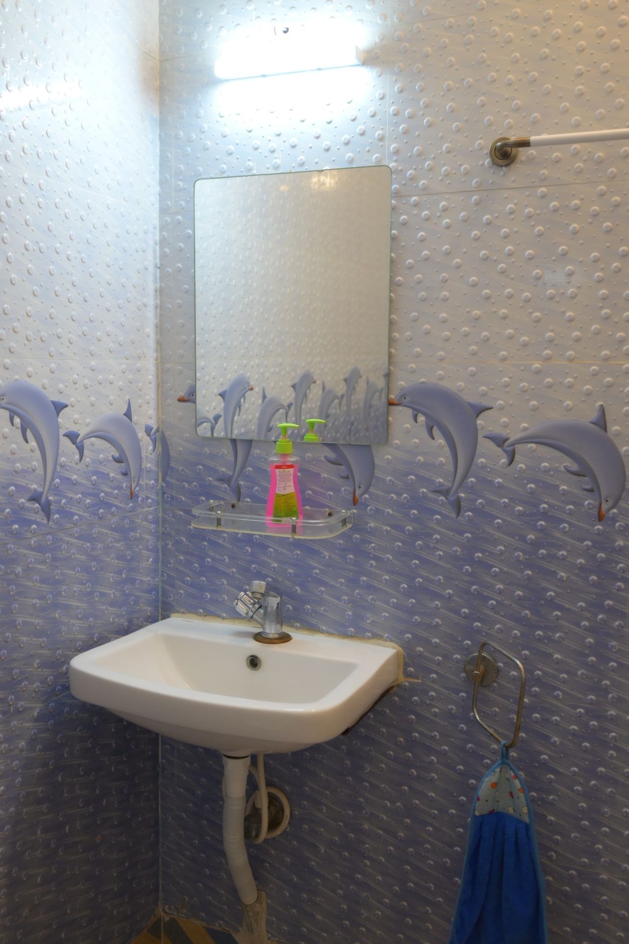Alaka Bathroom