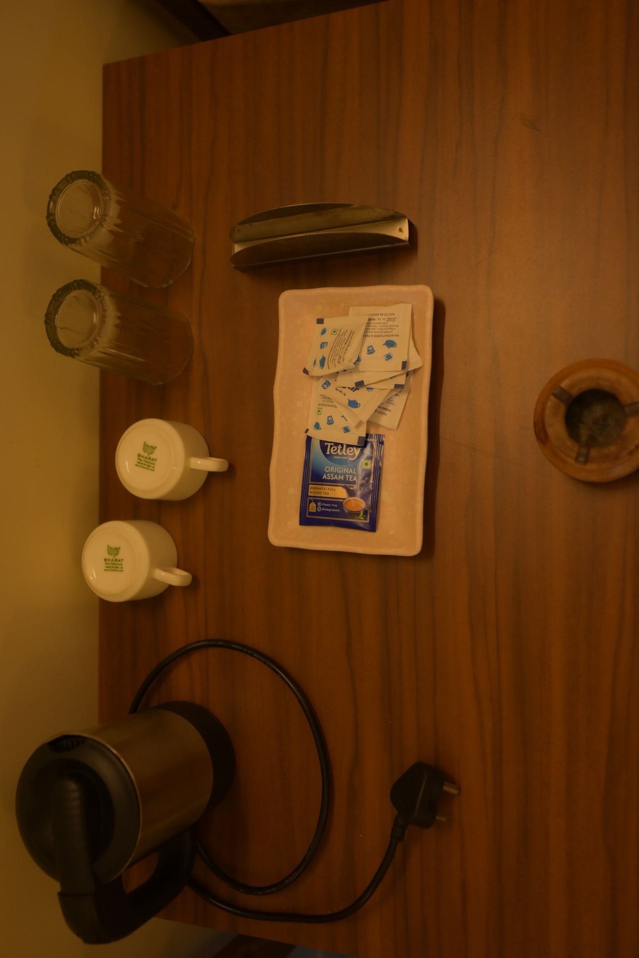 Kshanika Amenities