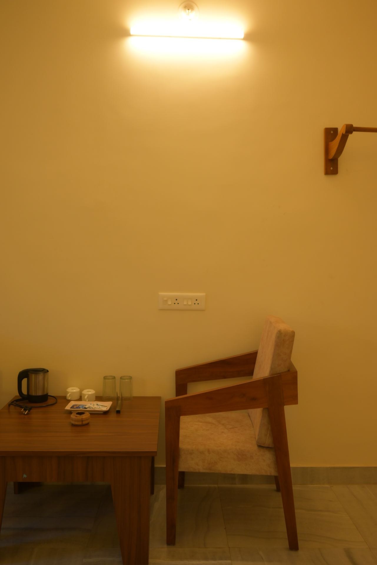 Kshanika Amenities