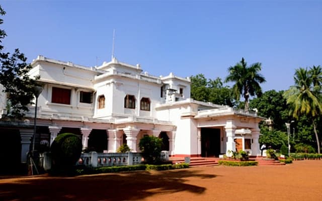 Uttarayan Complex